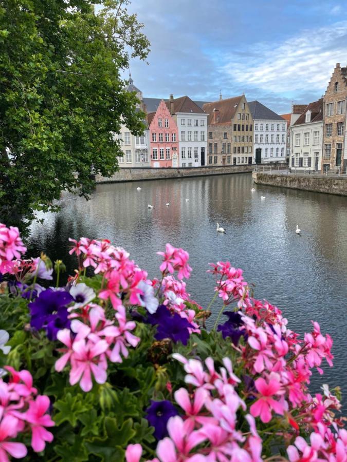 Hotel Adornes Bruges Exterior photo